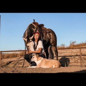 Meet your Posher, Michaela